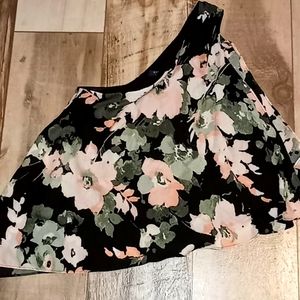 One shoulder floral top